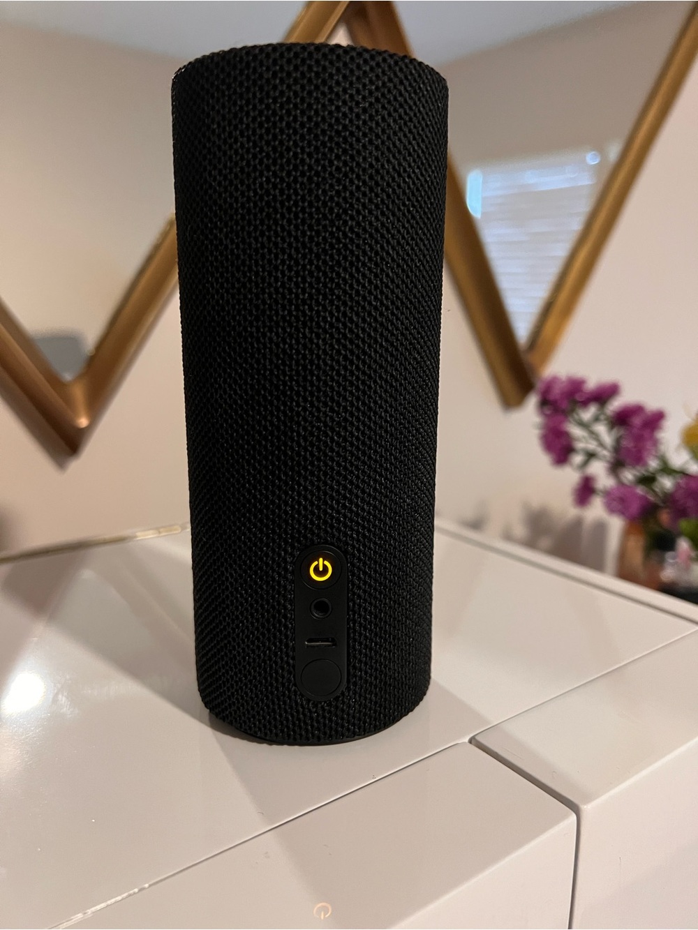 Amazon Alexa Tap - Picture 3 of 9